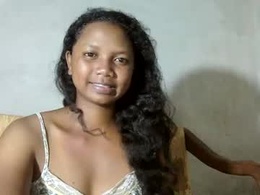 Screen Grab from juicy_pretty