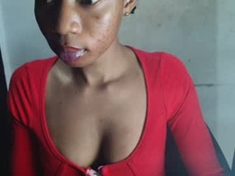 Screen Grab from juicyxpussyxx