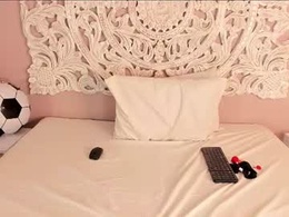 Screen Grab from julietaroux