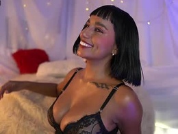 Screen Grab from julietawinona