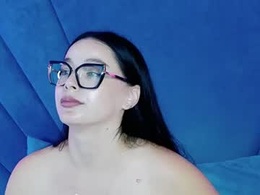Screen Grab from julisse_joy