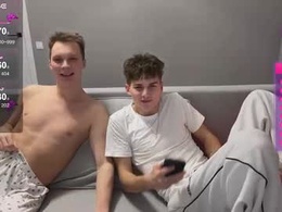 Screen Grab from junkii_bae