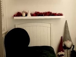 Screen Grab from just_l0ve_me