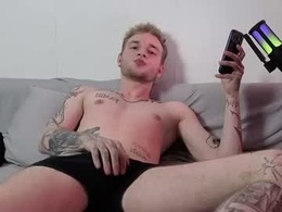 Screen Grab from jxxxsti0n
