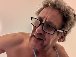 Screen Grab from k2hermespussydrunk