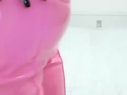 Screen Grab from k_queen36