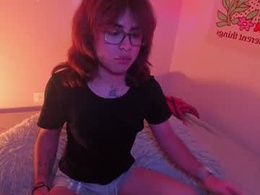 Screen Grab from kai_novoa