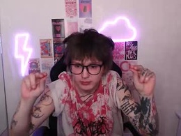 Screen Grab from kaitonyan