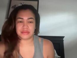 Screen Grab from kammybaby00