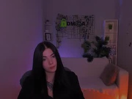 Screen Grab from kara_krosss