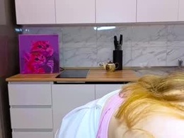Screen Grab from karalinely