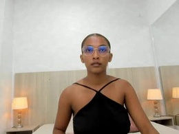 Screen Grab from karina_calderon