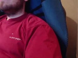 Screen Grab from karolhorny96