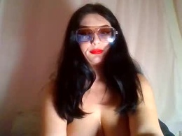 Screen Grab from kasia_davis_qweeen