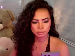 Screen Grab from katalina_rouge