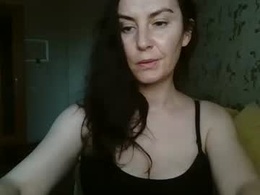 Screen Grab from katalinaqe