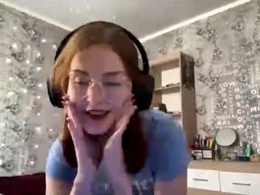 Screen Grab from kathlenewuolle