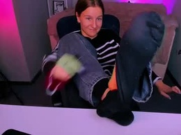 Screen Grab from katie_meow_