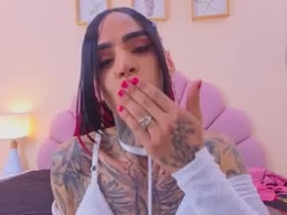 Screen Grab from katrina_blaze