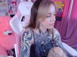 Screen Grab from katrinwaifu