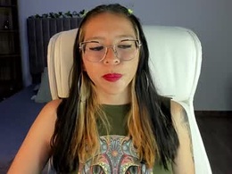 Screen Grab from katty_mouth