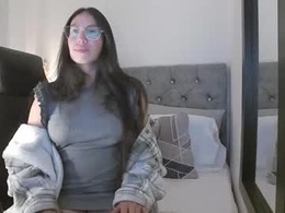 Screen Grab from katybelladonna