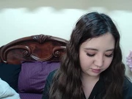 Screen Grab from katydoll_