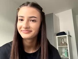 Screen Grab from kayleigharuiso