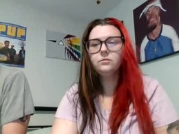 Screen Grab from kaylzwrigh