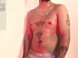 Screen Grab from kcleiton