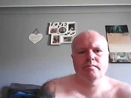 Screen Grab from kdus4444