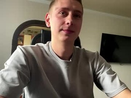 Screen Grab from keksik__