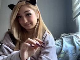 Screen Grab from kelleecoulon