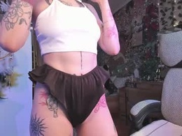 Screen Grab from kellyasian