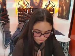 Screen Grab from kendra_tk