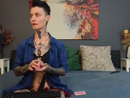Screen Grab from kennyandsellena