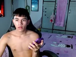 Screen Grab from kennyonly_