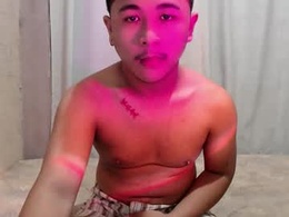Screen Grab from kenth_toyxxx