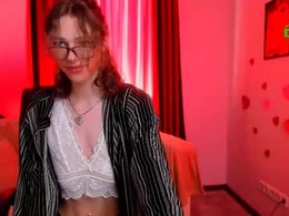 Screen Grab from kevi_sunn