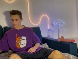 Screen Grab from kevin_d0o