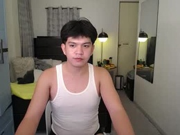 Screen Grab from kh4lexx