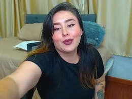 Screen Grab from khalia_
