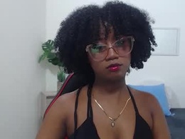 Screen Grab from kiara_heat_