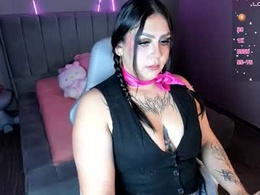 Screen Grab from kiara_myler