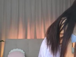 Screen Grab from kikiblis
