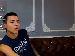 Screen Grab from kingalexis_