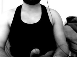 Screen Grab from kingindisguise69