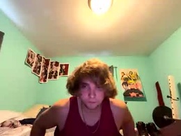 Screen Grab from kingkrabz219