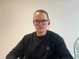 Screen Grab from kingofcockx