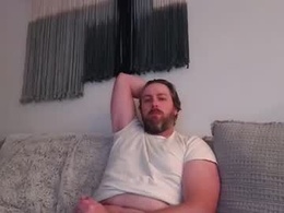 Screen Grab from kingrichard86
